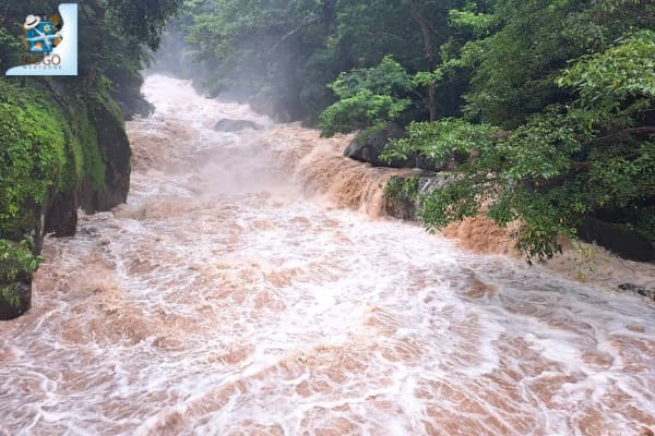 ทำไมไม่ควรตั้งเต็นท์ ใกล้ชิดธารน้ำตก?